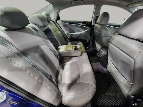Used 2012 Hyundai Sonata Limited w/ Navigation Pkg FWD image 33