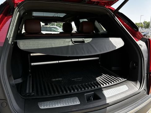 Used 2025 Cadillac XT5 Premium Luxury w/ Technology Package FWD image 36