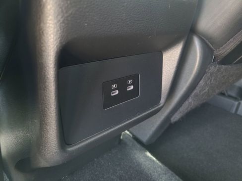 Certified 2024 Nissan Rogue SV w/ SV Premium Package image 12