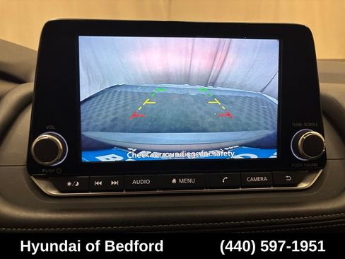 Used 2024 Nissan Rogue SV AWD/4WD image 19