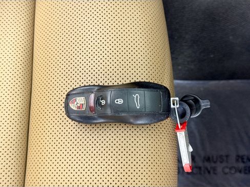 Used 2013 Porsche Panamera image 40