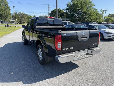 Used 2012 Nissan Frontier SV w/ SV Premium Utility Pkg AWD/4WD image 3