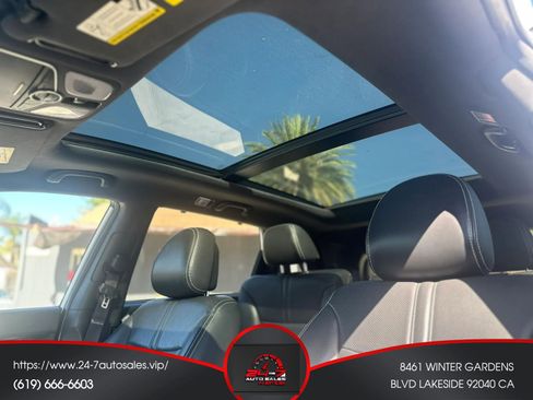 Used 2014 Kia Sorento SX w/ 3rd Row Package AWD/4WD image 11