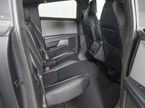 Used 2025 Tesla Cybertruck AWD Crew Cab image 11