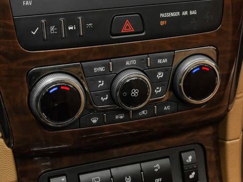 Used 2017 Buick Enclave Leather image 37