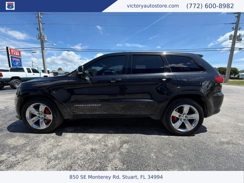 Used 2016 Jeep Grand Cherokee SRT AWD/4WD image 9