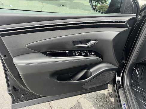 Used 2024 Hyundai Tucson Limited AWD/4WD image 20