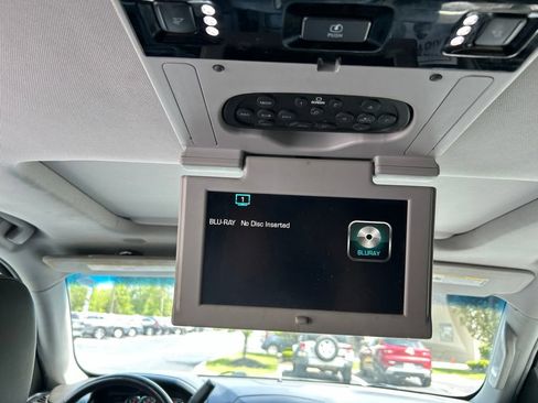 Used 2016 Chevrolet Tahoe LTZ AWD/4WD image 36