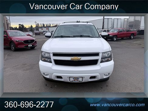Used 2014 Chevrolet Tahoe LT w/ Luxury Package image 9