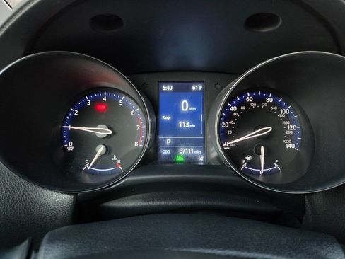 Used 2021 Toyota C-HR LE image 42