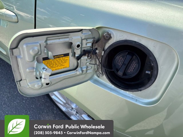 Used 2009 Toyota Camry Hybrid w/ Leather Pkg FWD image 10