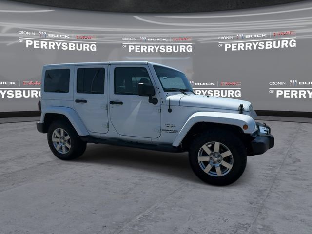 Used 2016 Jeep Wrangler Unlimited Sahara w/ Max Tow Package AWD/4WD image 9
