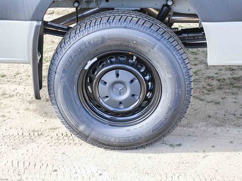 New 2026 Mercedes-Benz Sprinter 2500 image 11