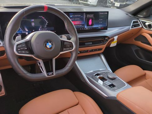 Used 2025 BMW M440i image 29