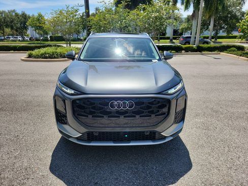 New 2026 Audi Q3 quattro 2.0T AWD/4WD image 3