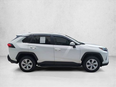 Used 2024 Toyota RAV4 LE FWD image 4