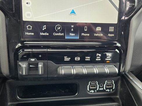 Used 2024 RAM 2500 Laramie w/ Night Edition image 20