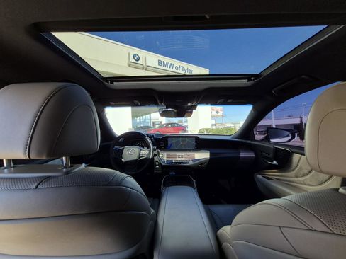 Used 2021 Lexus LS 500 image 34