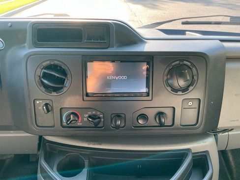 Used 2015 Ford E-350 and Econoline 350 Super Duty w/ Power Windows & Locks Group RWD image 15