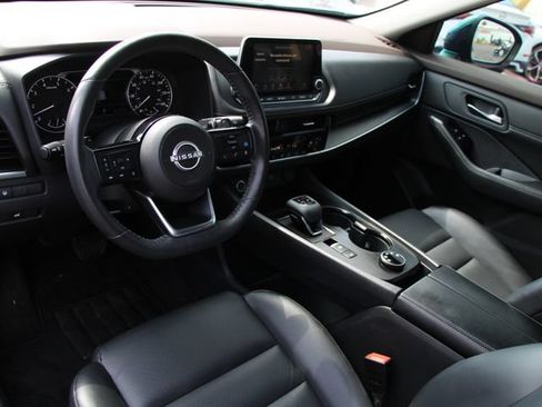 Certified 2023 Nissan Rogue SV w/ SV Premium Package AWD/4WD image 5