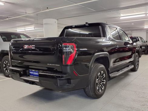 New 2026 GMC Sierra EV Elevation AWD/4WD image 8