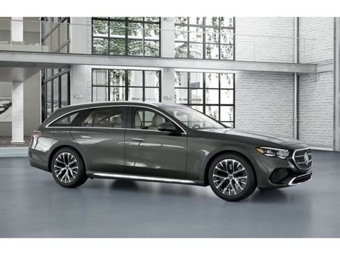 New 2026 Mercedes-Benz E 450 4MATIC All-Terrain Wagon image 13