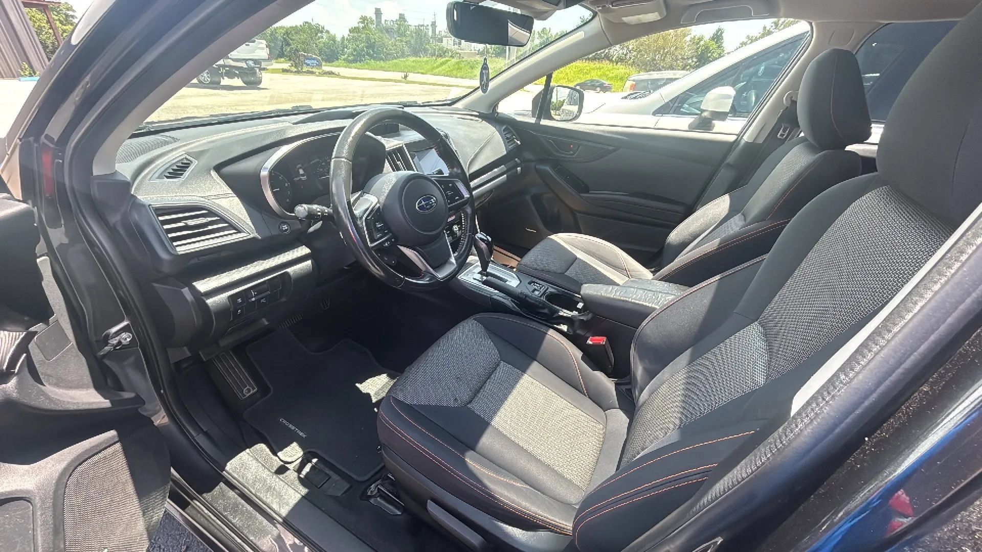 Used 2019 Subaru Crosstrek 2.0i Premium AWD/4WD image 19