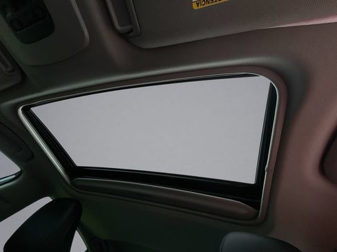 Certified 2024 Toyota Camry SE FWD image 28