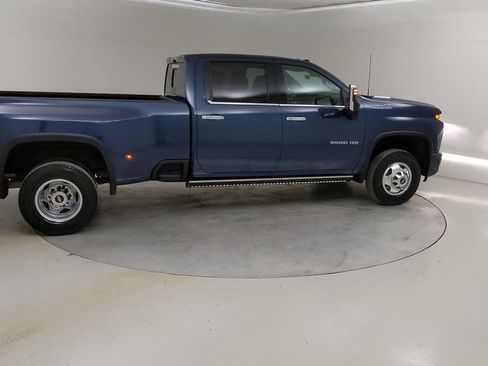 Used 2021 Chevrolet Silverado 3500 High Country image 13