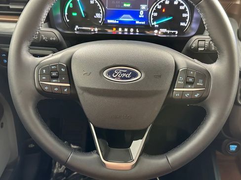 Used 2023 Ford Maverick Lariat w/ Lariat Luxury Package FWD image 27