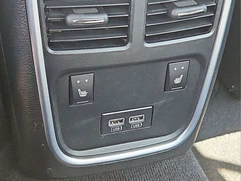 Used 2022 Dodge Charger SXT w/ Leather Interior Group image 11