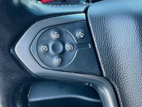 Used 2019 Chevrolet Tahoe LS w/ Enhanced Driver Alert Package RWD image 18