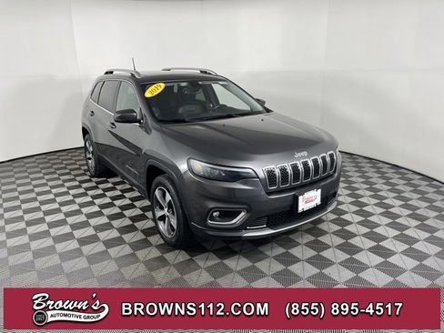 Used 2019 Jeep Cherokee Limited image 1