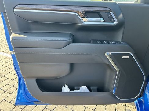 Certified 2025 Chevrolet Silverado 1500 RST image 27