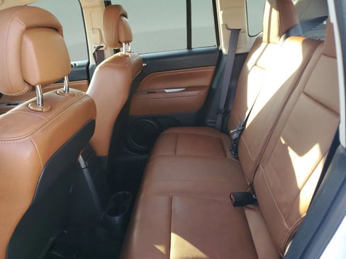 Used 2016 Jeep Compass High Altitude image 11