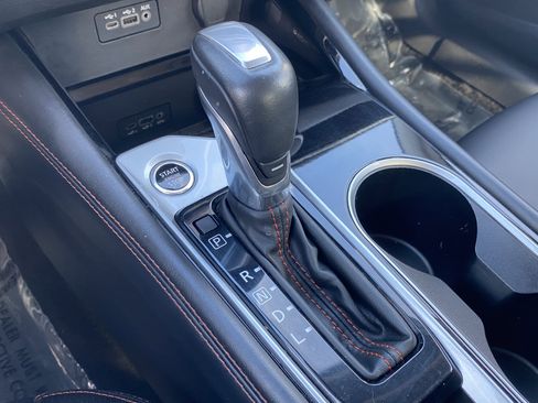 Used 2025 Nissan Altima 2.5 SR image 23