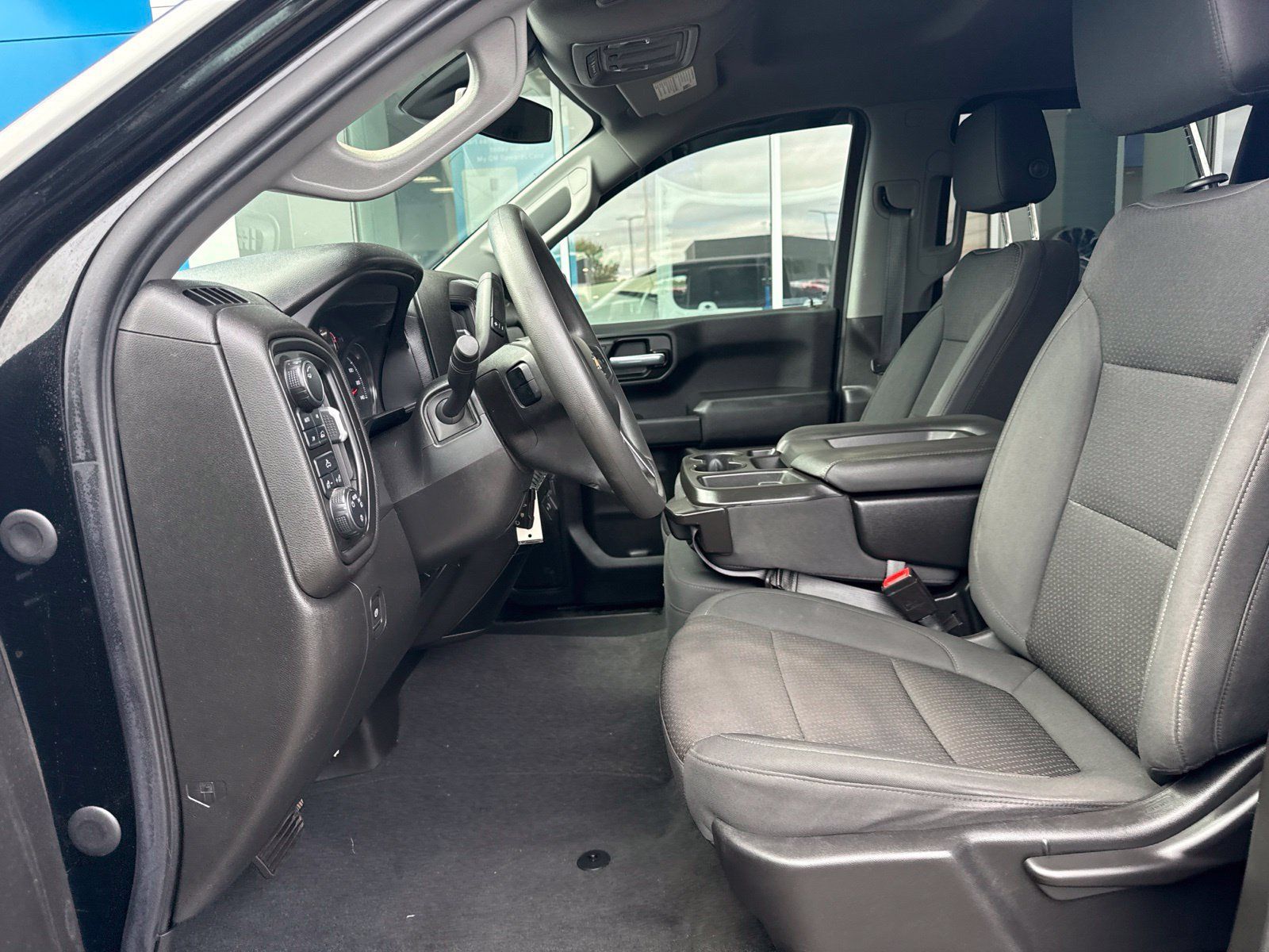 Used 2021 Chevrolet Silverado 1500 Custom w/ Safety Confidence Package AWD/4WD image 15