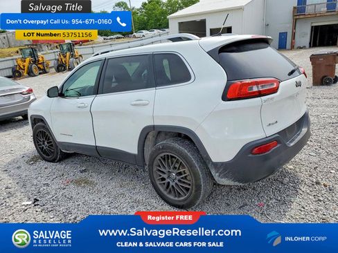 Used 2015 Jeep Cherokee Latitude AWD/4WD image 3