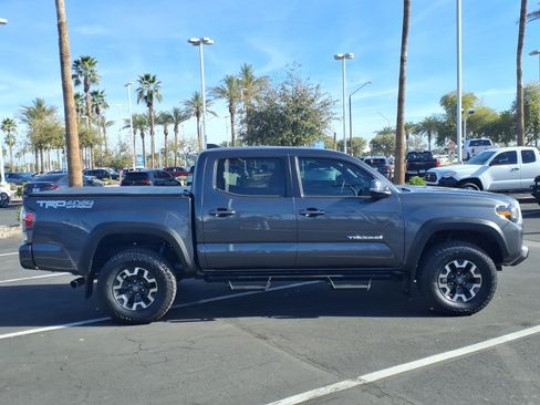 Certified 2021 Toyota Tacoma TRD Off-Road w/ Technology Package image 3