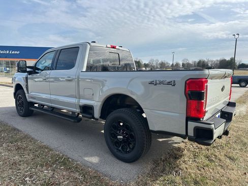New 2026 Ford F250 Lariat w/ Black Appearance Package image 10