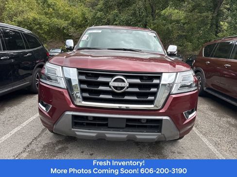 Used 2024 Nissan Armada Platinum w/ Captain's Chairs Package image 3