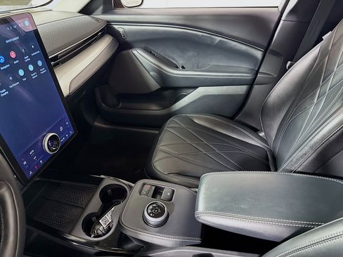 Used 2021 Ford Mustang Mach-E Select w/ Comfort/Technology Package image 24