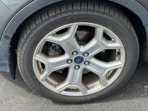 Used 2017 Ford Escape Titanium w/ Equipment Group 301A image 4