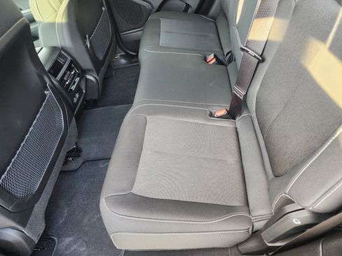 Used 2025 Jeep Grand Cherokee Laredo X image 14