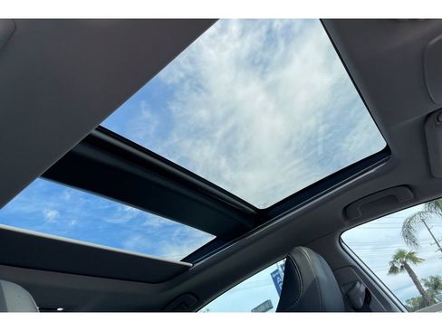 Used 2021 Toyota Camry XSE w/ Carpet Mat Package (TMS) image 18