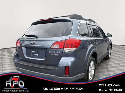 Used 2013 Subaru Outback 2.5i Limited w/ Moonroof Pkg AWD/4WD image 5