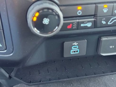 New 2026 Ford F250 XLT w/ XLT Premium Package image 32