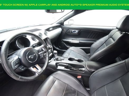 Used 2017 Ford Mustang Premium image 4