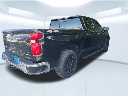 Used 2024 Chevrolet Silverado 1500 LTZ w/ LTZ Premium Package AWD/4WD image 2
