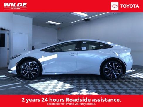 New 2026 Toyota Prius XSE image 3